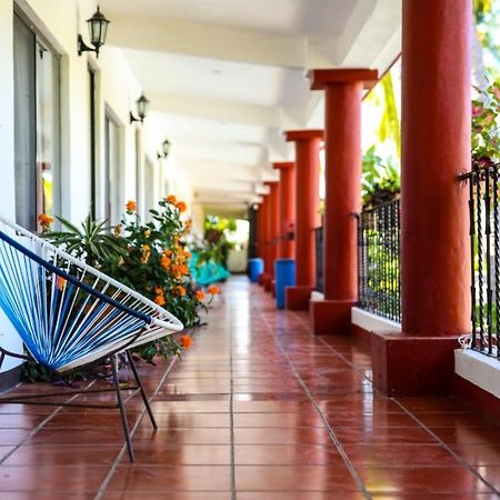Hotel Albatros Puerto Escondido  Exteriör bild