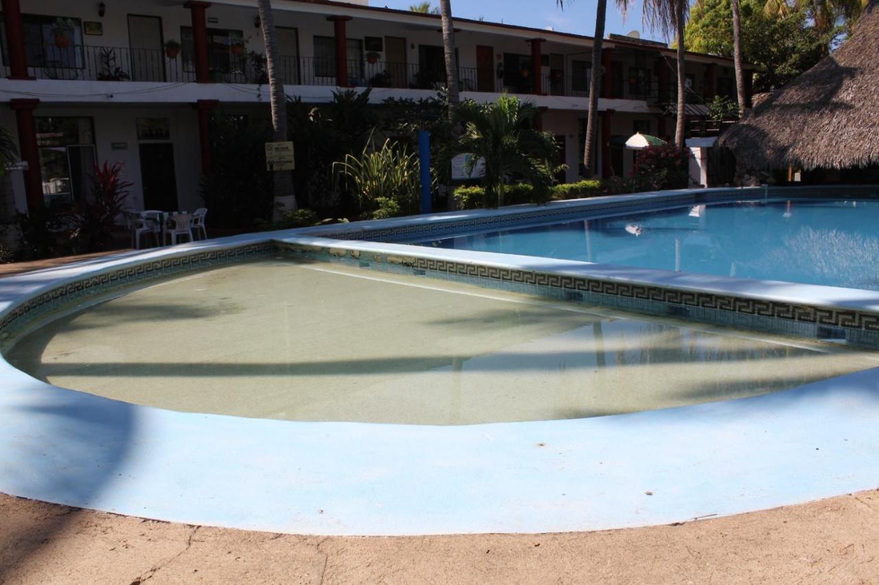 Hotel Albatros Puerto Escondido  Exteriör bild