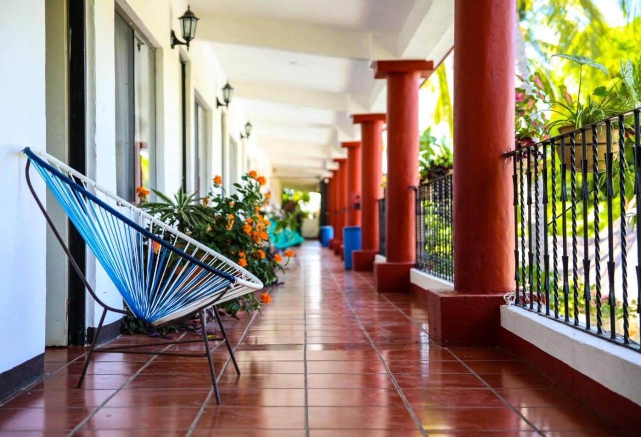Hotel Albatros Puerto Escondido  Exteriör bild
